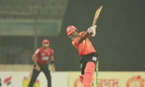 বাংলাদেশি ক্রিকেটার হিসেবে দ্রুততম সেঞ্চুরির রেকর্ড গড়লেন